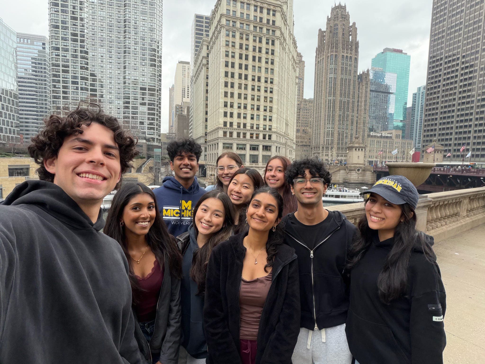 MECG members exploring downtown Chicago together